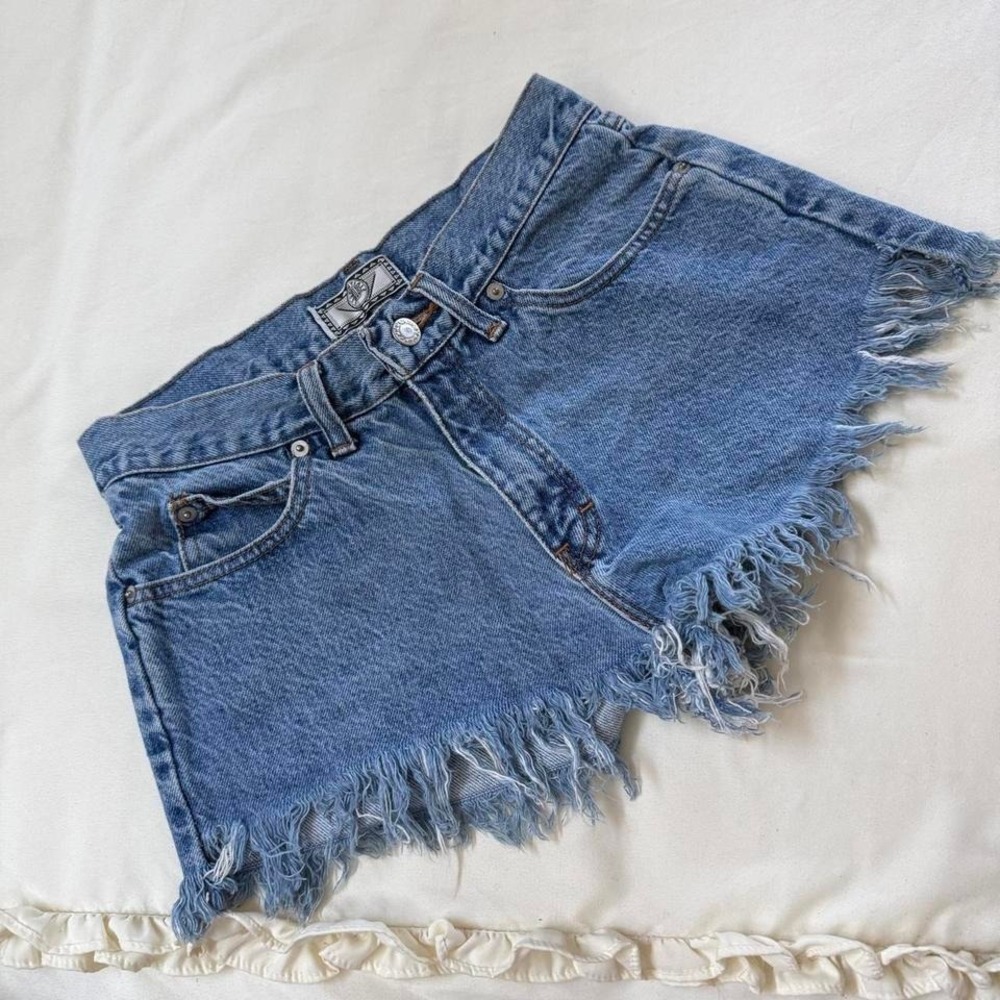 Distressed Denim Cutoffs  90s‎ Essentials 26 inch waist distressed denim shorts